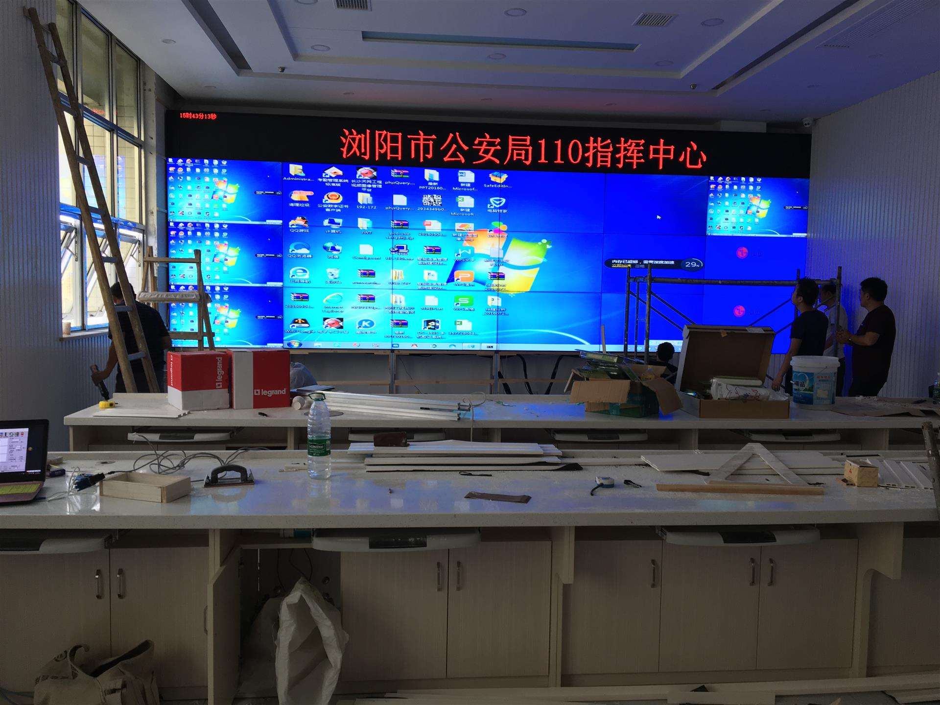 液晶拼接屏從簽收到安裝 應(yīng)該注意哪些細節(jié)？